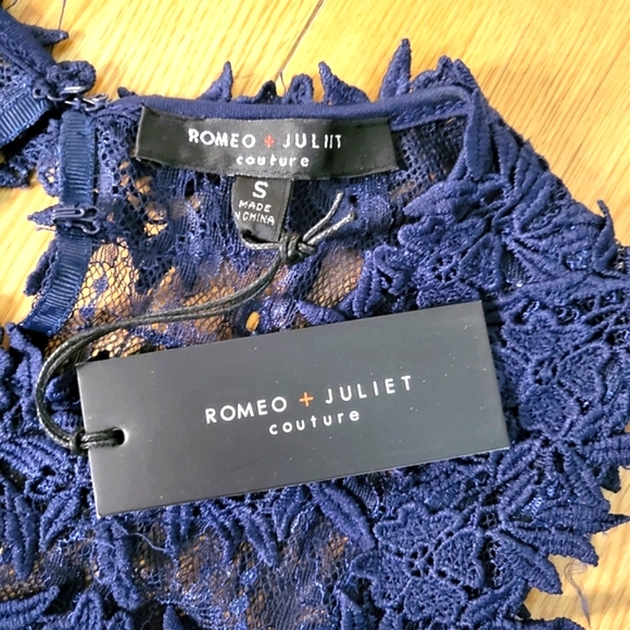 New with tags Romeo + Juliet Couture Navy Sleeveless Lace Dress Size sma… - Picture 8 of 11